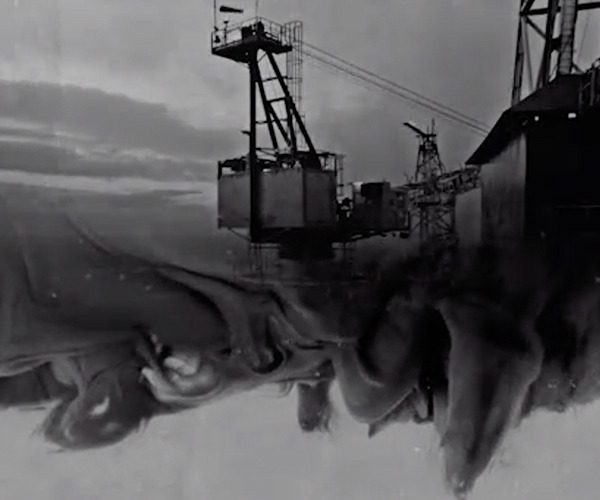 Image of Lifting operations high res video 600x500
