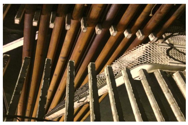 Destruction of derrick board image